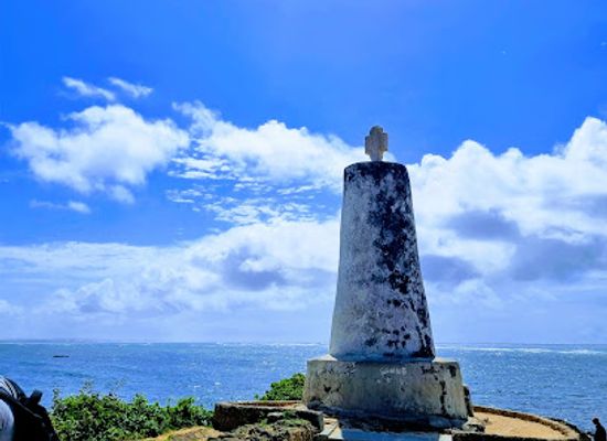 kenya/kerio-valley/landmark/vasco-da-gama-pillar