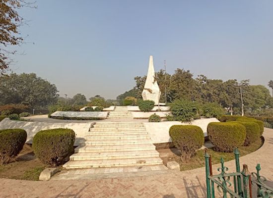 pakistan/peshawar/qissa-khwani-bazaar/landmark/quaid-e-azam-monument