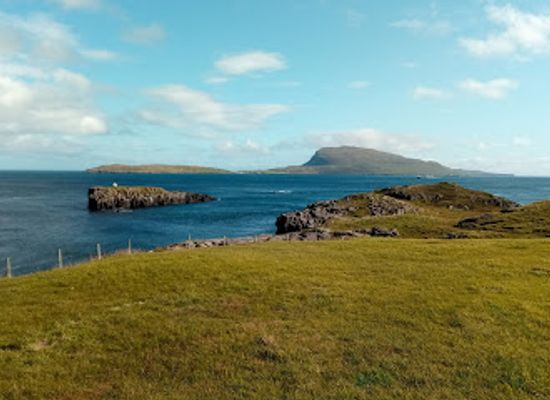 faroe-islands/hvalvik/landmark/hoyviksgarour