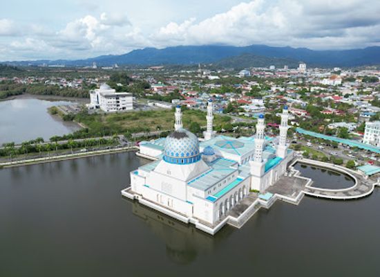 malaysia/sabah/landmark/kota-kinabalu-floating-mosque