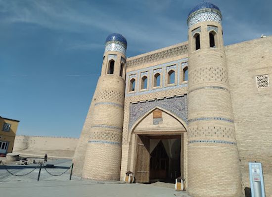 uzbekistan/khiva/dishan-kala/landmark/kuhna-ark