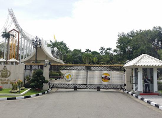 brunei/tutong/landmark/damuan-recreational-park