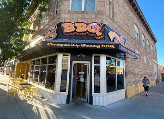 colorado/alamosa/landmark/woody-s-q-shack