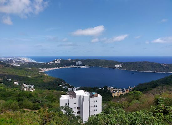 mexico/acapulco/acapulco-dorado/landmark/mirador-puerto-marques