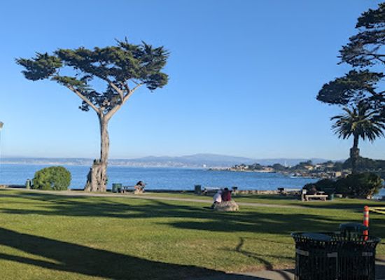 california/monterey/landmark/lovers-point-park
