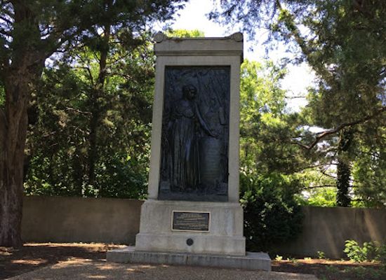 maryland/chesapeake-bay-area/landmark/french-soldiers-monument