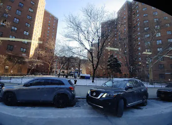 new-york/new-york-city/landmark/alfred-e-smith-house