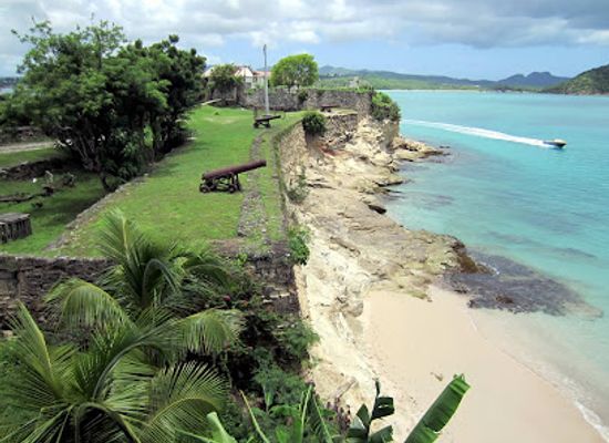 antigua-and-barbuda/half-moon-bay/landmark/fort-james