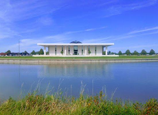 nebraska/grand-island/landmark/stuhr-museum