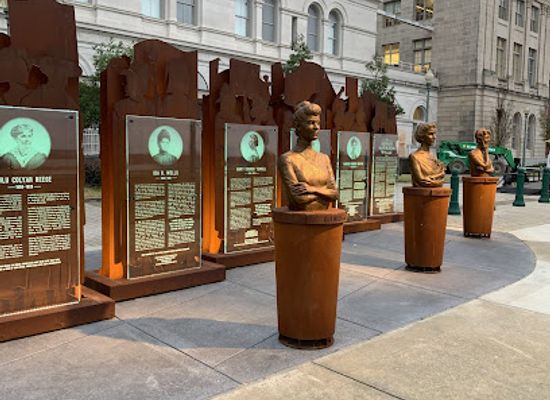 tennessee/memphis/midtown/landmark/memphis-suffrage-monument