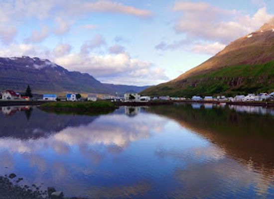 iceland/seydisfjordur/landmark/apartment-tungata