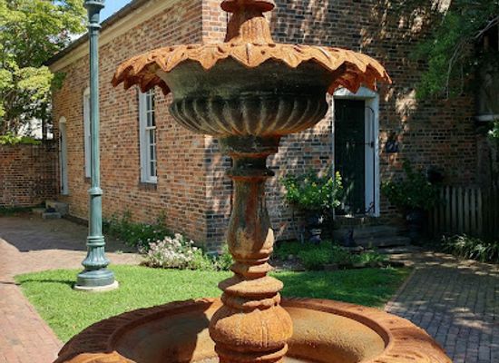 tennessee/west-tennessee/landmark/president-james-k-polk-home-and-museum