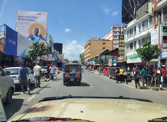 kenya/nakuru/landmark/kenyatta-avenue