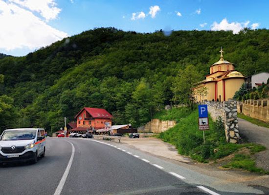 romania/caras-severin/landmark/piatra-scrisa-monastery