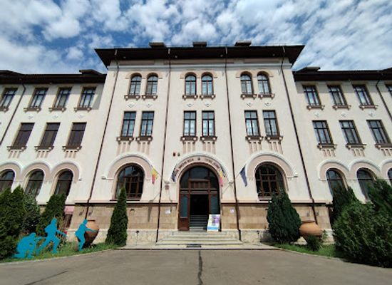 romania/buzau/landmark/buzau-county-museum