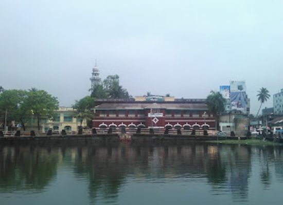 bangladesh/barisal/landmark/city-corporation-pond
