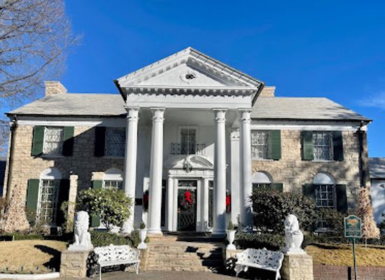 tennessee/west-tennessee/landmark/graceland-mansion