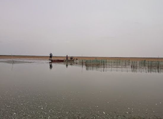 mongolia/uvs-lake-basin/landmark/ulansu-lake