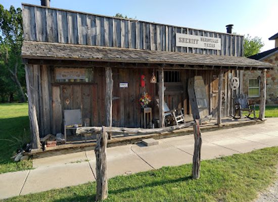 texas/west-texas/landmark/the-chisholm-trail-outdoor-museum-big-bear-native-american-museum
