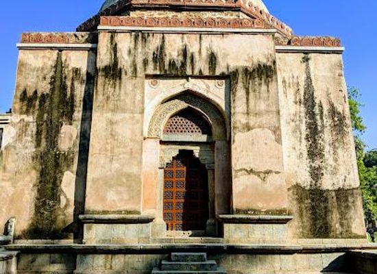 india/delhi/landmark/tomb-of-firoz-shah-tughlaq
