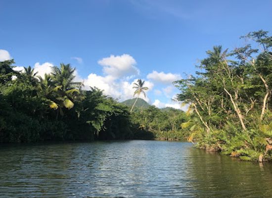 dominica/saint-john/landmark/indian-river