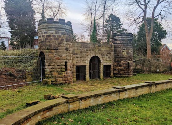 united-kingdom/leeds/headingley/attraction/headingley-bear-pit