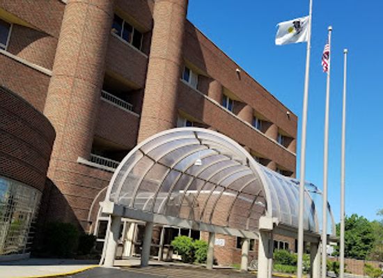 illinois/berwyn/landmark/macneal-hospital