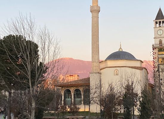 albania/toskeria/landmark/tirana-free-walking-tour
