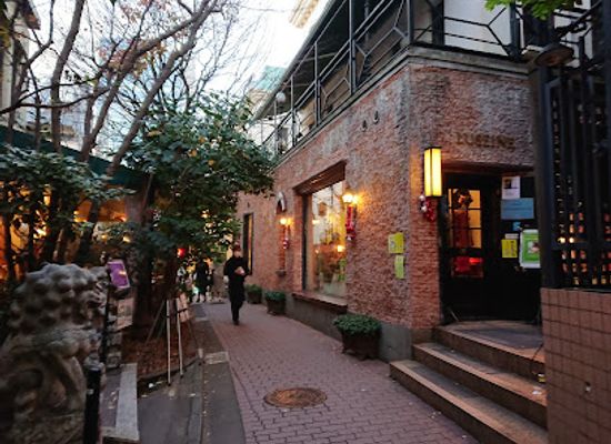 japan/tokyo/harajuku/landmark/brahms-path