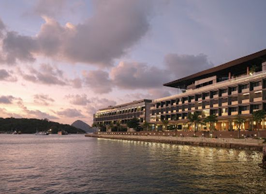 indonesia/labuan-bajo/landmark/meruorah-komodo-labuan-bajo