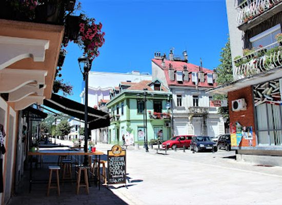montenegro/cetinje/landmark/ka-doma