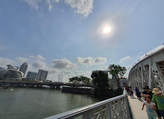 singapore/central-region/landmark/lim-bo-seng-memorial