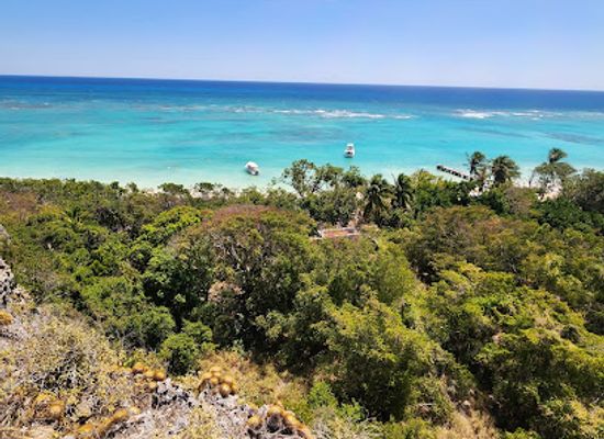 puerto-rico/mona-island/landmark/mona-island-lighthouse