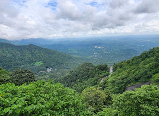 india/south-india/landmark/lakkidi-view-point