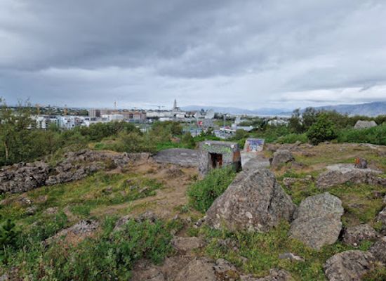 iceland/reykjavik/landmark/world-war-ii-ruins