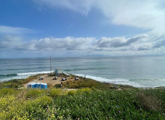 california/malibu/landmark/nicholas-canyon-beach
