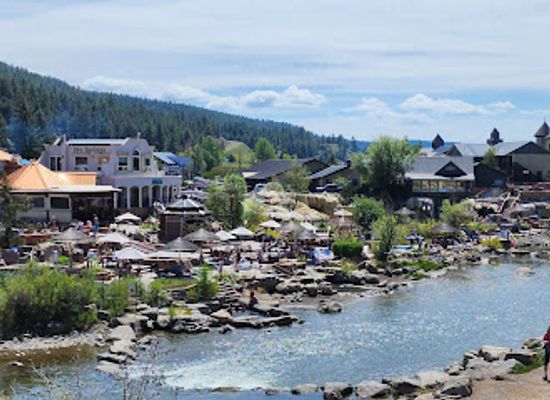 colorado/pagosa-springs/landmark/overlook-hot-springs