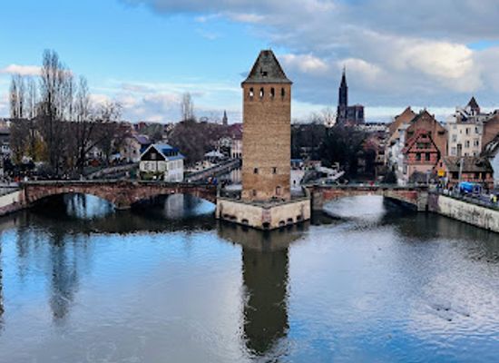france/strasbourg/petite-france/landmark/tour-des-francais