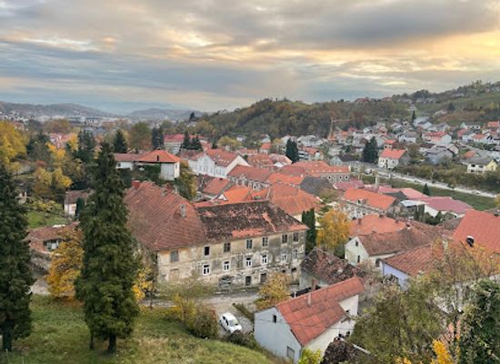 croatia/zagorje/landmark/old-town-krapina