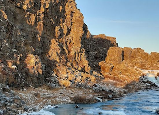 iceland/Þingvellir-national-park/landmark/hestagja
