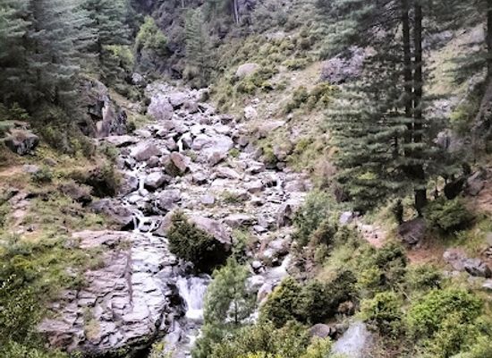 pakistan/swat-valley/landmark/muraday-chasma-abb-e-shifa