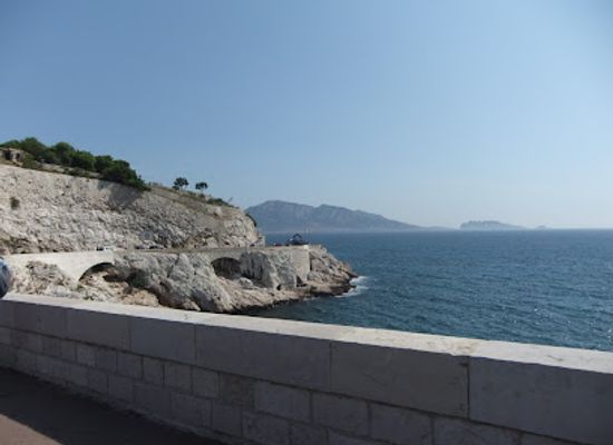 france/marseille-calanques/landmark/monument-des-mobiles