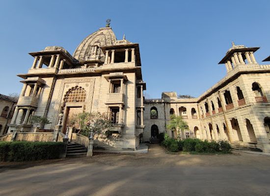 india/vadodara/alkapuri/landmark/kirti-mandir-in-vadodara