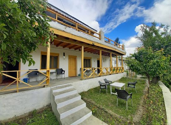 pakistan/karimabad/landmark/tourist-cottage-hunza