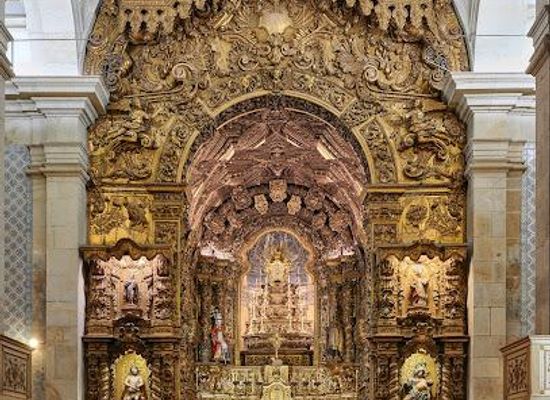 portugal/porto/landmark/parish-church-of-sao-pedro-de-miragaia