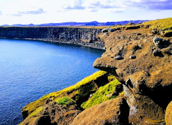 iceland/southern-peninsula/landmark/reykjanesfolkvangur