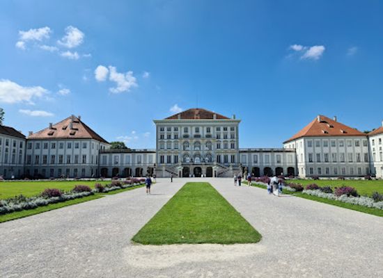 germany/altbayern/landmark/nymphenburg-palace