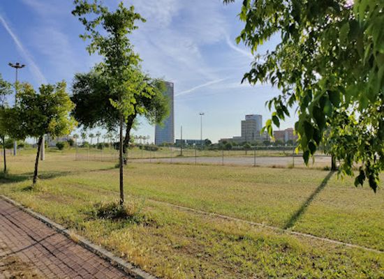 spain/seville/landmark/vega-de-triana-park