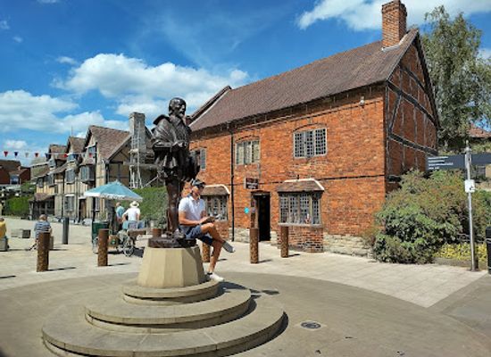 united-kingdom/stratford-upon-avon/shop/the-shakespeare-birthplace-shop