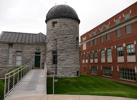new-york/syracuse/university-hill/landmark/holden-observatory